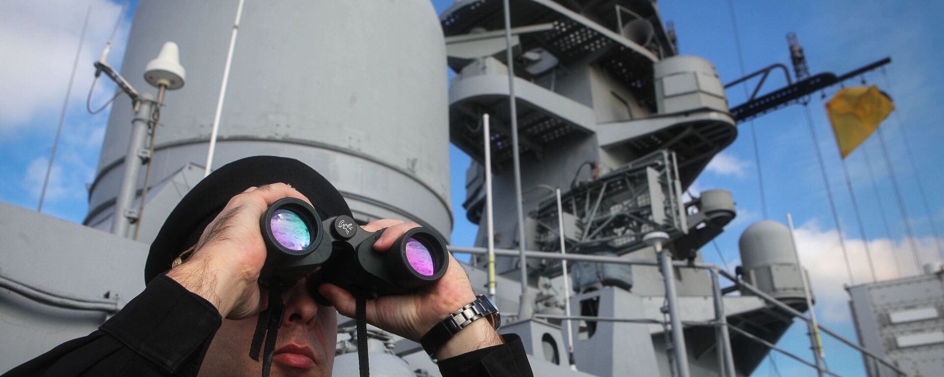 مناورات عسكرية بحرية لقوات أسطول بحر قزوين، روسيا - سبوتنيك عربي, 1920, 29.03.2025