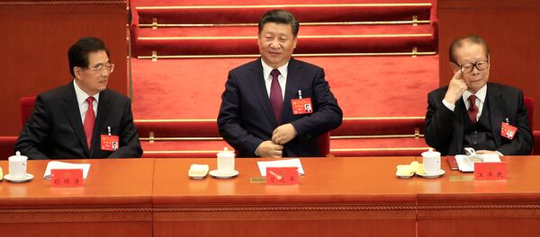 الرئيس الصيني شي جين بينغ في المؤتمر التاسع عشر للحزب الشيوعي في بكين، الصين 18 أكتوبر/ تشرين الأول 2017 - سبوتنيك عربي