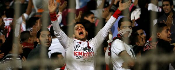جماهير الزمالك حزينة لخسارة فريقها بعد احدى المبارايات - سبوتنيك عربي
