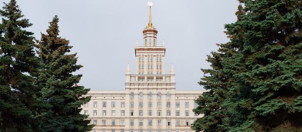 المبنى الرئيسي لجامعة أورال الحكومية الجنوبية - سبوتنيك عربي