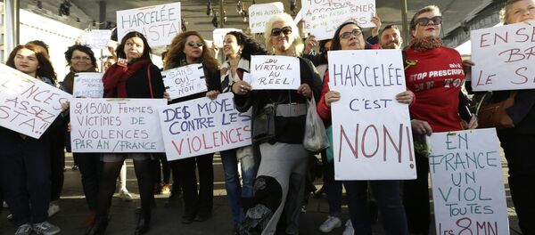 مظاهرات نسائية ضد التحرش - سبوتنيك عربي