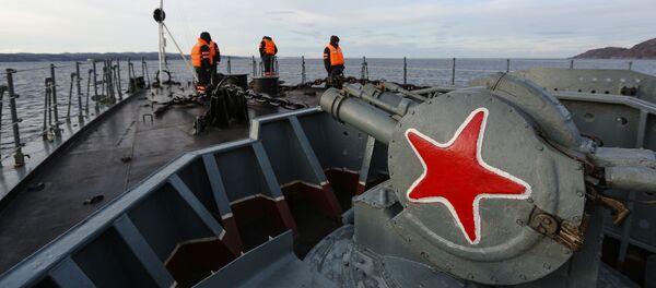 سفينة كبيرة سيفيرومورسك المضادة للغواصات، والتابعة لقوات الأسطول البحر الشمالي الروسية، بحر بارنتس - سبوتنيك عربي