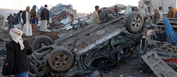الضربات الجوية لقوات التحالف في صعدة، اليمن 1 نوفمبر/ تشرين الثاني 2017 الضربات الجوية لقوات التحالف في صعدة، اليمن 1 نوفمبر/ تشرين الثاني 2017 - سبوتنيك عربي