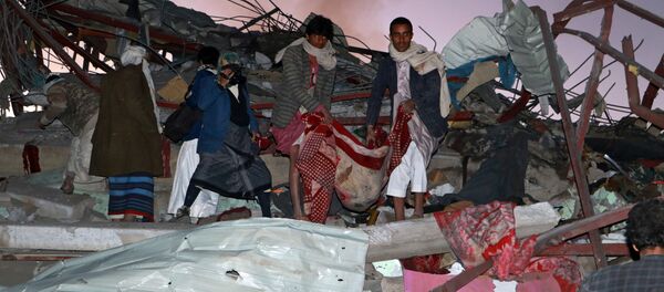 الضربات الجوية لقوات التحالف في صعدة، اليمن 1 نوفمبر/ تشرين الثاني 2017 الضربات الجوية لقوات التحالف في صعدة، اليمن 1 نوفمبر/ تشرين الثاني 2017 - سبوتنيك عربي