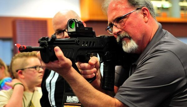 بندقية تافور الإسرائيلية - سبوتنيك عربي