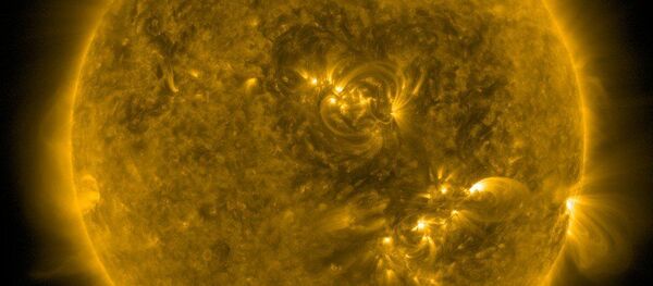 شكل القلب من صنع المجالات المغناطيسية على سطح الشمس - سبوتنيك عربي