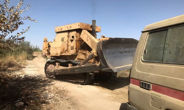بلدوزر الجيش السوري - سبوتنيك عربي