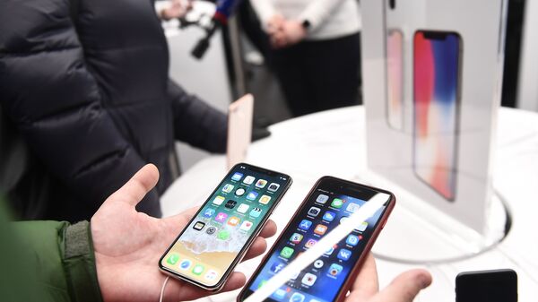 بدء مبيعات هواتف iPhone X في موسكو، روسيا - سبوتنيك عربي