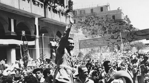 جمال عبد الناصر في مدينة بورسعيد عقب العدوان الثلاثي عام 1956 - سبوتنيك عربي