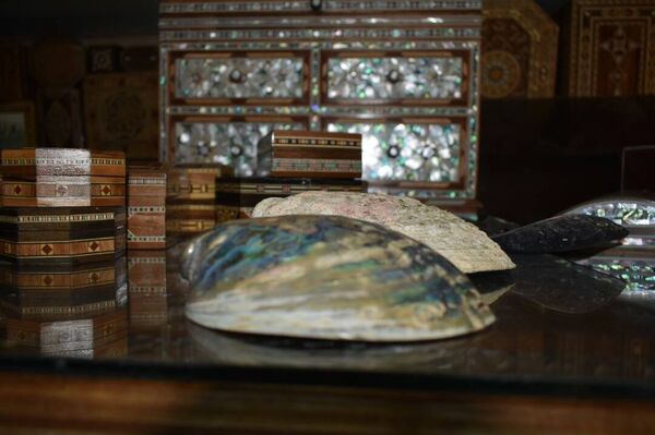 صناعة الصدف التراثية لم يطالها غبار الحرب في سورية صناعة الصدف التراثية لم يطالها غبار الحرب في سورية - سبوتنيك عربي