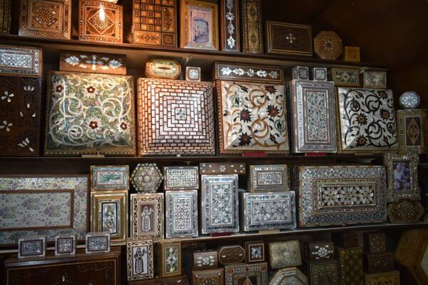 صناعة الصدف التراثية لم يطالها غبار الحرب في سورية صناعة الصدف التراثية لم يطالها غبار الحرب في سورية - سبوتنيك عربي