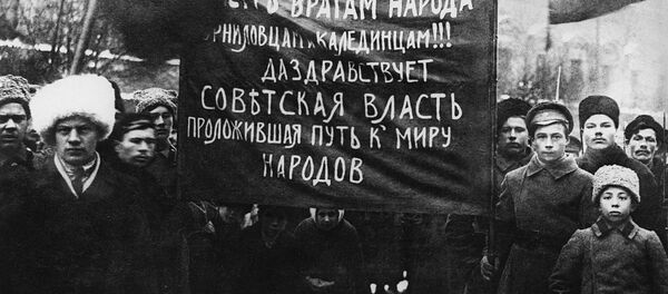 ثورة أكتوبر عام 1917 - مظاهرات لعمال وجنود في بتروغراد في 7 نوفمبر (25 أكتوبر/ تشرين الأول حسب التقويم القديم) 1917 - سبوتنيك عربي