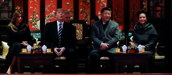 زيارة عمل إلى آسيا - الرئيس دونالد ترامب في بكين، الصين 8 نوفمبر/ تشرين الثاني 2017 زيارة عمل إلى آسيا - الرئيس دونالد ترامب في بكين، الصين 8 نوفمبر/ تشرين الثاني 2017 - سبوتنيك عربي