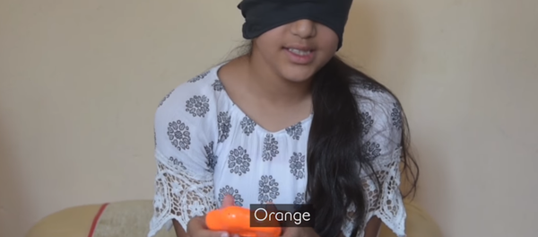 طفلة تشم الألوان - سبوتنيك عربي