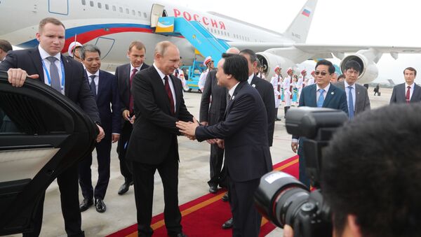 بوتين يصل إلى قمة الإبيك في فيتنام - سبوتنيك عربي