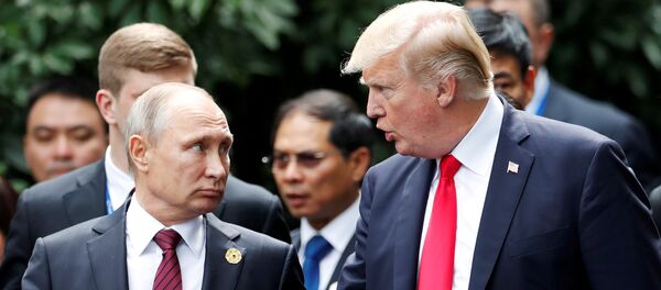 الرئيس الروسي فلاديمير بوتين والأمريكي دونالد ترامب - سبوتنيك عربي