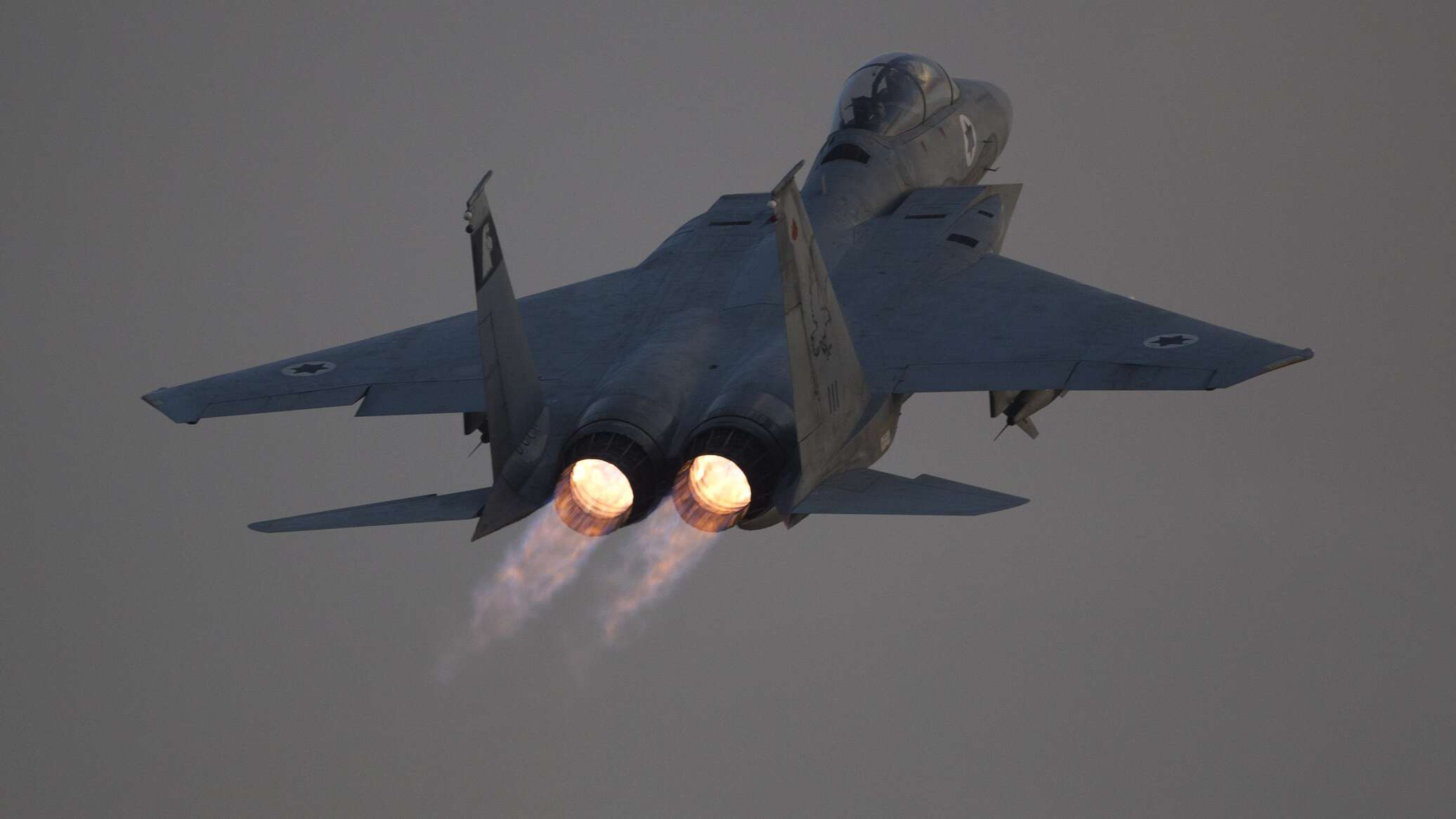 البنتاغون: عقد لبوينغ بقيمة 8.6 مليار دولار لتسليم مقاتلات "إف-15" لإسرائيل