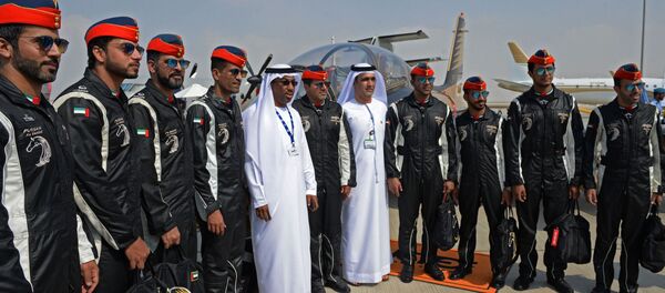 معرض دبي الجوي-الفضائي الدولي لعام 2017 (Dubai Airshow 2017) - فرقة الطيران الاستعراضي الإماراتية فرسان الإمارات معرض دبي الجوي-الفضائي الدولي لعام 2017 (Dubai Airshow 2017) - فرقة الطيران الاستعراضي الإماراتية فرسان الإمارات - سبوتنيك عربي