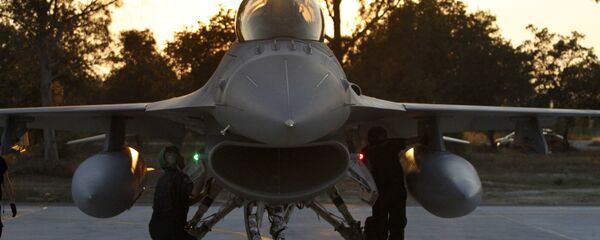 طائرة حربية إف 16 - سبوتنيك عربي