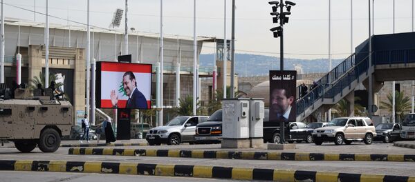 صور سعد الحريري في شوارع بيروت - سبوتنيك عربي