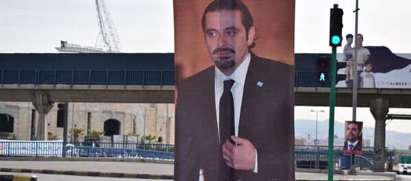 صور سعد الحريري في شوارع بيروت - سبوتنيك عربي