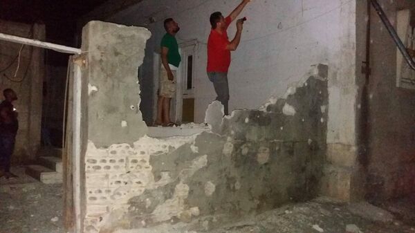 المجموعات الإرهابية المسلحة تواصل من قصفها للأحياء السكنية بريف حماة الغربي. المجموعات الإرهابية المسلحة تواصل من قصفها للأحياء السكنية بريف حماة الغربي. - سبوتنيك عربي