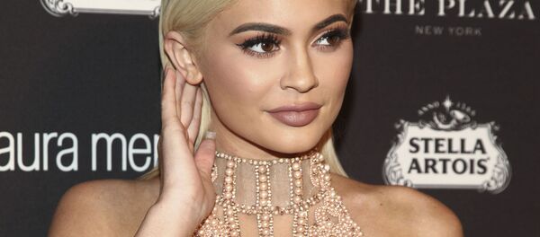 الأجور الأعلى بين المشاهير الشباب لعام 2017 وفقا لمجلة فوربس - عارضة أزياء الأمريكية كايلي جينير الأجور الأعلى بين المشاهير الشباب لعام 2017 وفقا لمجلة فوربس - عارضة أزياء الأمريكية كايلي جينير - سبوتنيك عربي