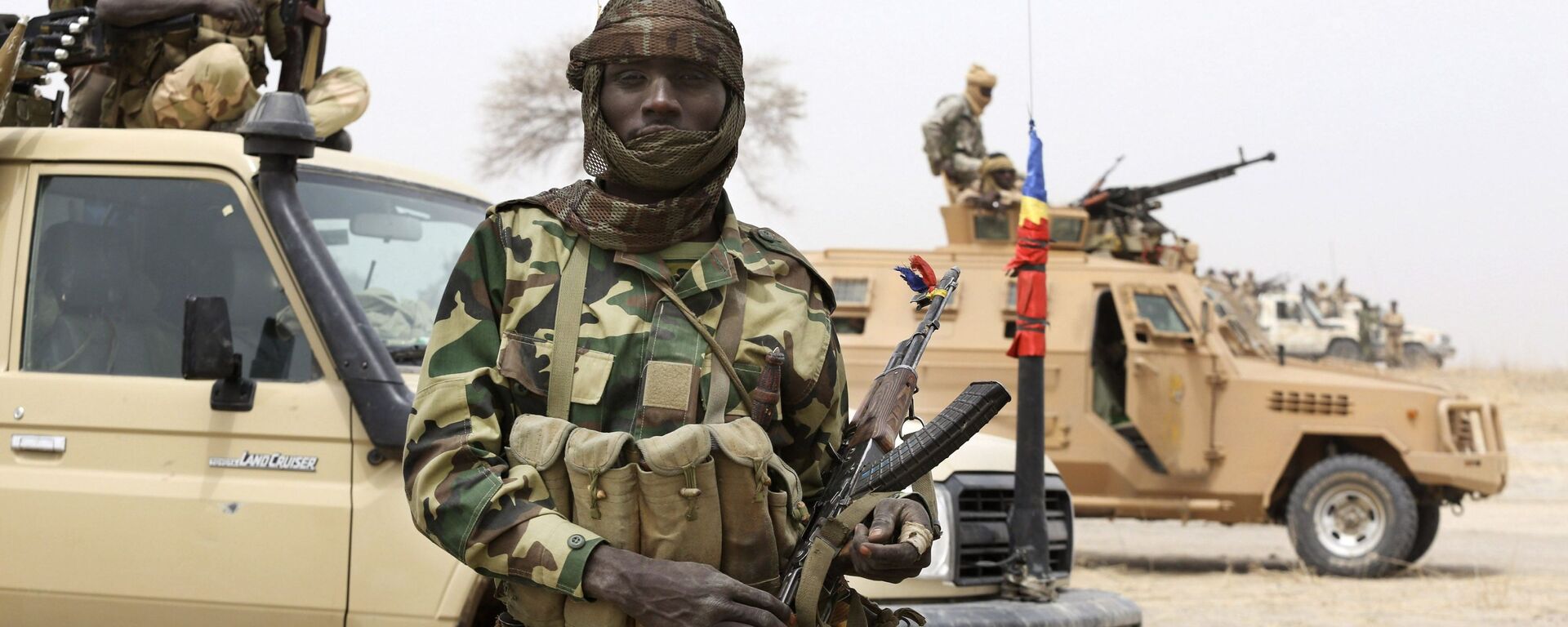 جندي من تشاد خلال عملية قنالية ضد جماعة بوكو حرام في النيجر - سبوتنيك عربي, 1920, 25.12.2021