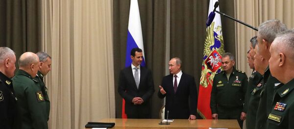 الرئيس بشار الأسد يلتقي بالجنرالات الروس الذين أنقذوا سوريا - سبوتنيك عربي