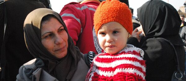 هاربة من الرقة - سبوتنيك عربي