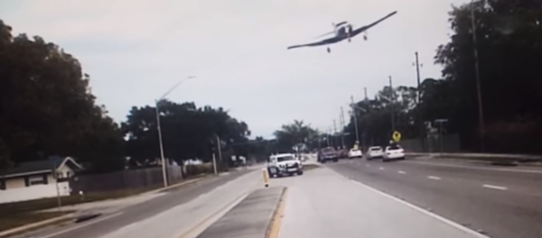 لحظة سقوط الطائرة - سبوتنيك عربي