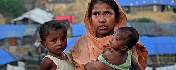 لاجئو الروهينغا في مخيم للاجئين بالوخالي على الحدود بين ميانمار وبنغلادش - سبوتنيك عربي