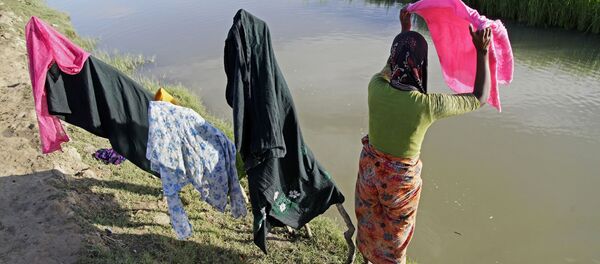 لاجئو الروهينغا في مخيم للاجئين بالوخالي على الحدود بين ميانمار وبنغلادش لاجئو الروهينغا في مخيم للاجئين بالوخالي على الحدود بين ميانمار وبنغلادش - سبوتنيك عربي