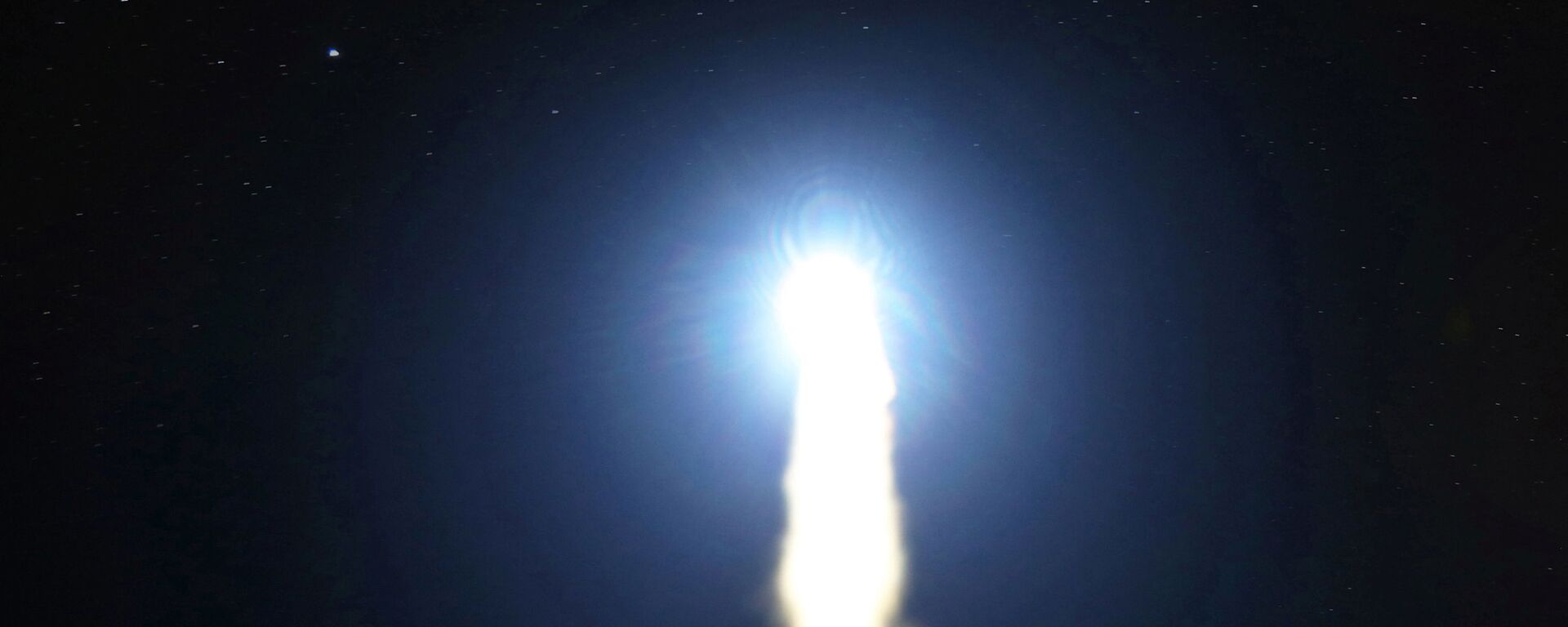 إطلاق صاروخ باليستي - سبوتنيك عربي, 1920, 25.09.2022