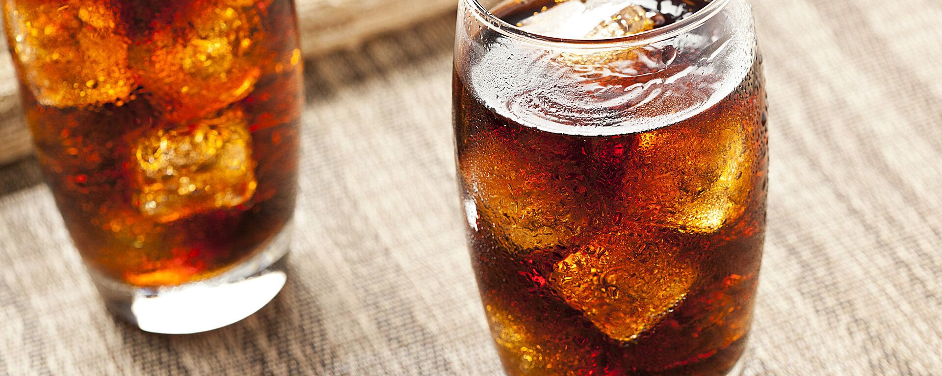 مشروب الكولا الغازي - سبوتنيك عربي, 1920, 07.10.2025