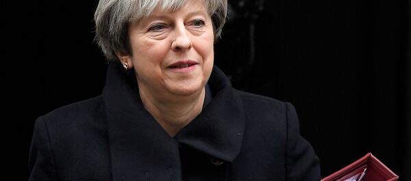 رئيسة الوزراء البريطانية تيريزا ماي في لندن، إنجلترا 6 ديسمبر/ كانون الأول 2017 - سبوتنيك عربي