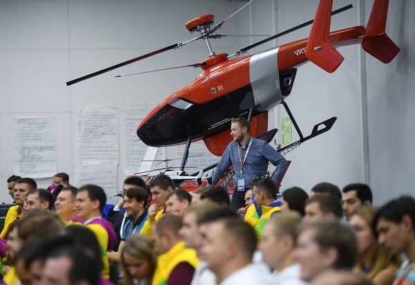 شركة مروحيات روسيا تعرض المروحية بدون طيار VRT300 - سبوتنيك عربي