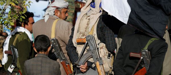 أنصار الله يحتفلون بمقتل علي عبد الله صالح في صنعاء - سبوتنيك عربي