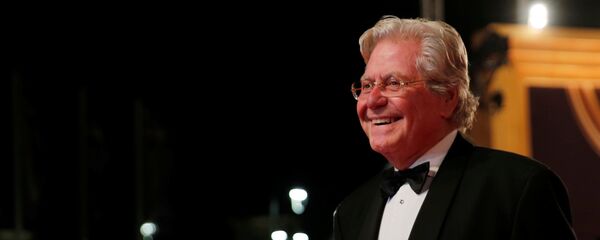  الممثل المصري حسين فهمي، خلال مهرجان القاهرة السينمائي الـ 39، مصر 21 نوفمبر/ كانون الأول 2017 - سبوتنيك عربي