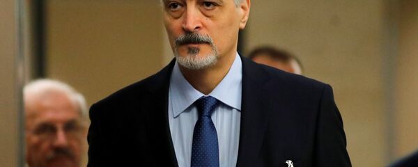 المندوب السوري في الأمم المتحدة بشار الجعفري في جنيف، سويسرا 1 ديسمبر/ كانون الأول 2017 - سبوتنيك عربي