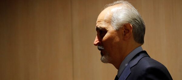 المندوب السوري في الأمم المتحدة بشار الجعفري في جنيف، سويسرا 1 ديسمبر/ كانون الأول 2017 المندوب السوري في الأمم المتحدة بشار الجعفري في جنيف، سويسرا 1 ديسمبر/ كانون الأول 2017 - سبوتنيك عربي