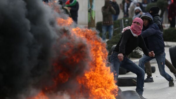 الضفة الغربية، القدس، فلسطين، اشتباكات الفلسطينيين والشرطة الإسرائيلية - سبوتنيك عربي