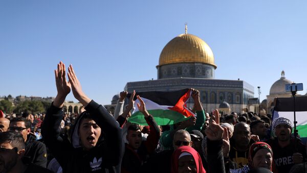 احتجاجات بالقرب من المسجد الأقصى في مدينة القدس - سبوتنيك عربي