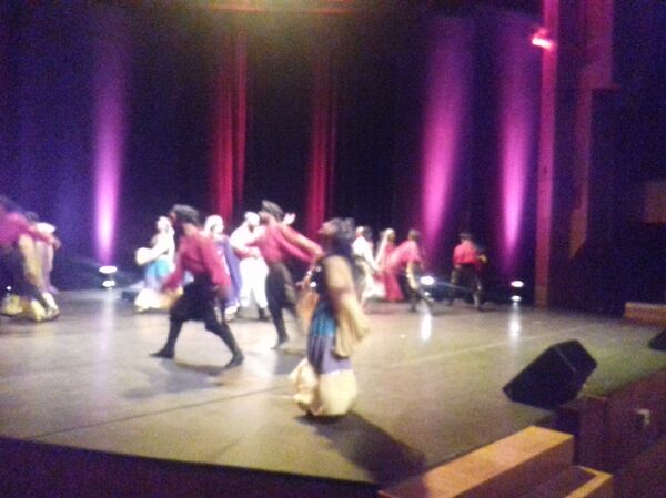 مسرحية العرس أبناء الحياة - سبوتنيك عربي