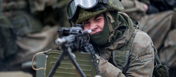 الاحتفال بالذكرى السنوية الـ 50 لتأسيس لواء منفصل من سلاح البحرية التابع لأسطول البحر الأسود في سيفاستوبل، القرم، روسيا - سبوتنيك عربي