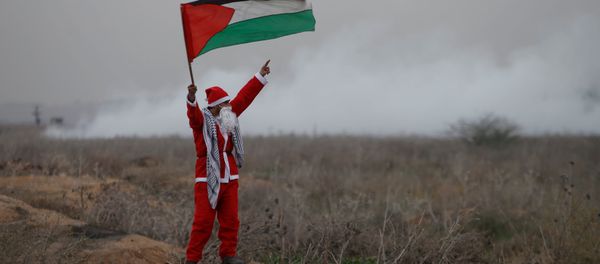 احتجاجات واشتباكات في رام الله، الضفة الغربية، فلسطين 19 ديسمبر/ كانون الأول 2017 - سبوتنيك عربي