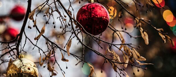 موسكو تستعد لاستقبال أعياد عيد الميلاد المجيد ورأس السنة - سبوتنيك عربي