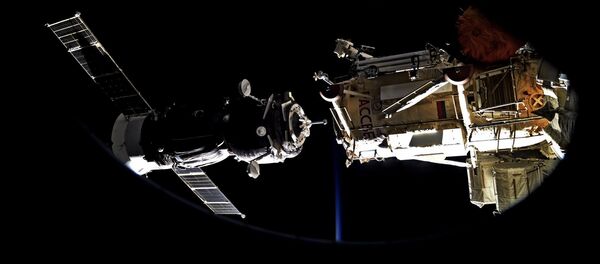 إلتحام مركبة سويوز بمحطة الفضاء الدولية - سبوتنيك عربي