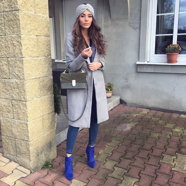 بلوغر وحسناء تشيكية  تكشف صعوبات العمل كمدون على يوتيوب - سبوتنيك عربي