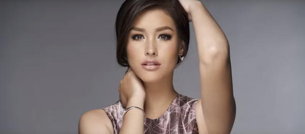 عارضة الأزياء والممثلة الفلبينية ليزا سوبيرانو - سبوتنيك عربي